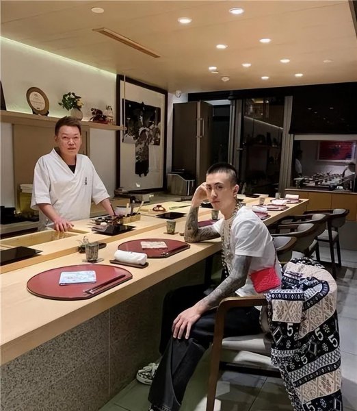 秦奋的身世怎么没人知道