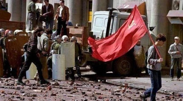 苏联是哪一年解体的