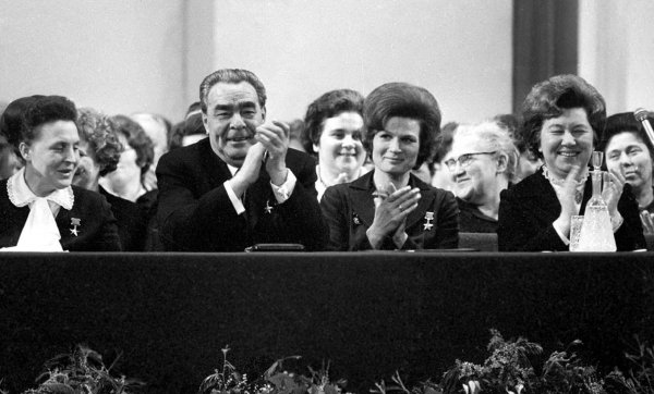 苏联是哪一年解体的