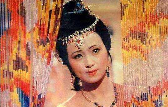 冷子兴和贾府有什么关系