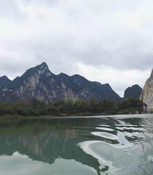简单介绍广西左江花山岩画