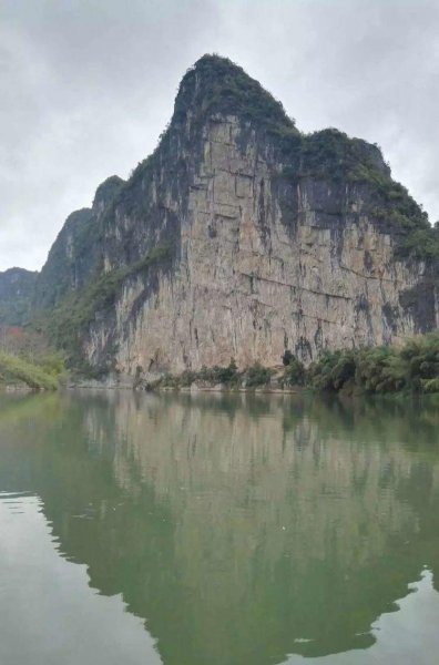 简单介绍广西左江花山岩画