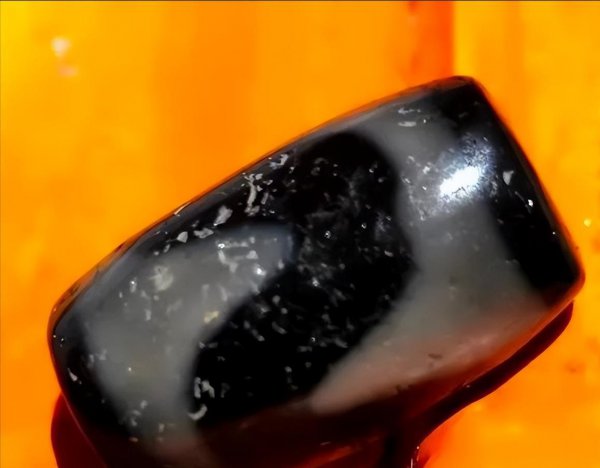 （T-W）天珠有收藏价值吗