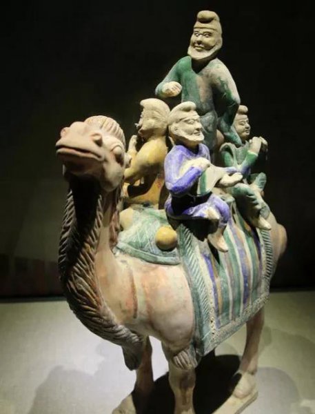 唐三彩是什么技术