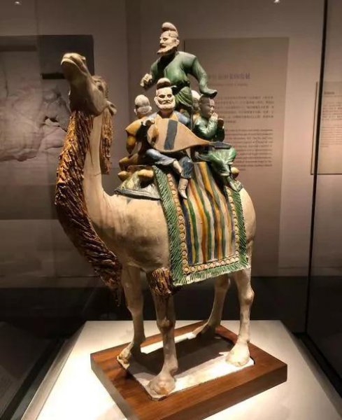 唐三彩是什么技术