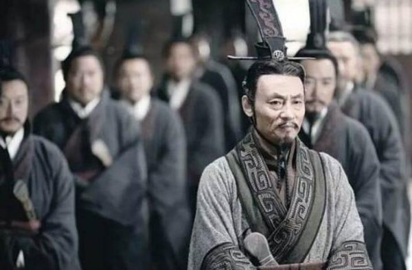 历史人物范睢简介资料