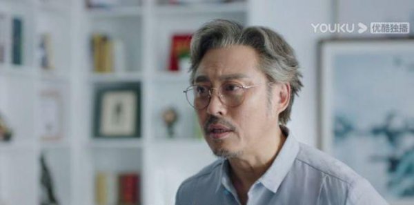 星辰大海结局简爱跟谁在一起了
