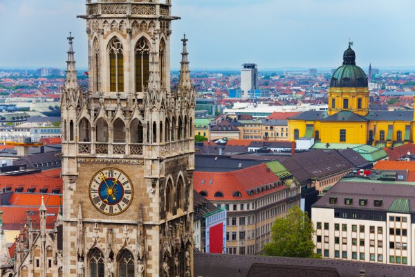 泰国国王有没有实权