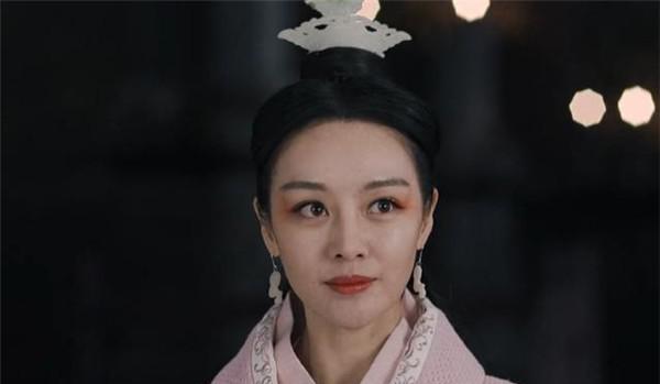 大秦赋里面的芈华是怎样的人