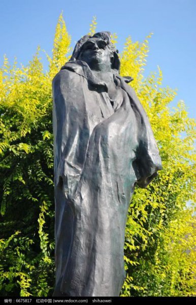 巴尔扎克像雕塑赏析
