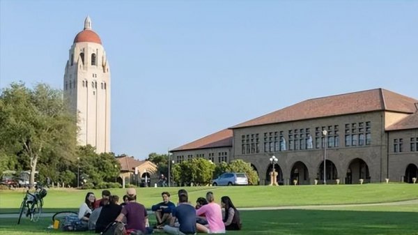 高杏欣回国后现状如何