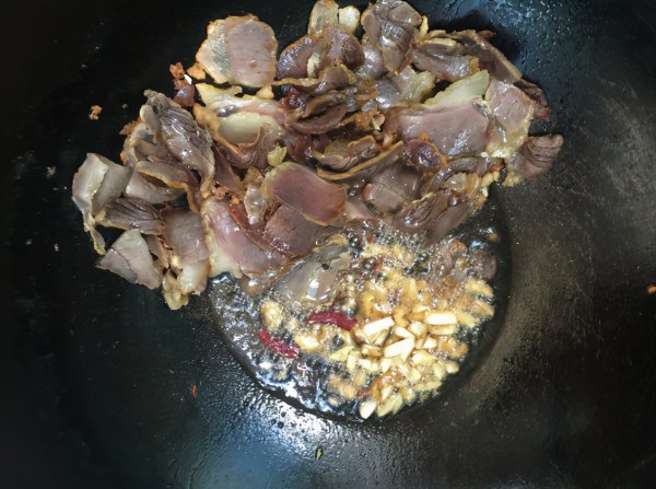 腊肉煮多久能熟才可以吃