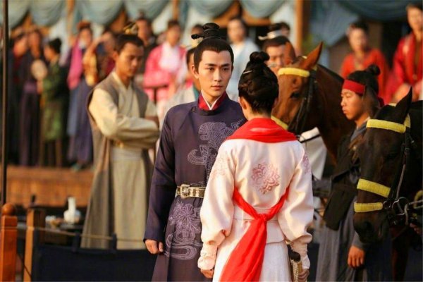 明兰为什么嫁给顾廷烨