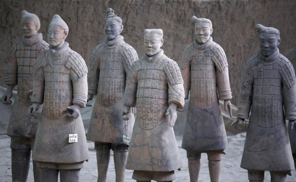 吕不韦活了多少岁数