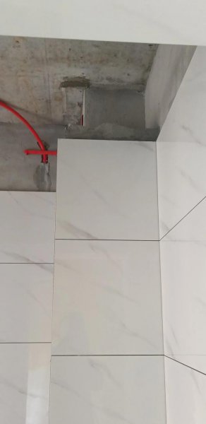铺墙砖用纯水泥还是水泥沙浆