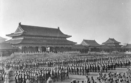 公元1918年是什么朝代