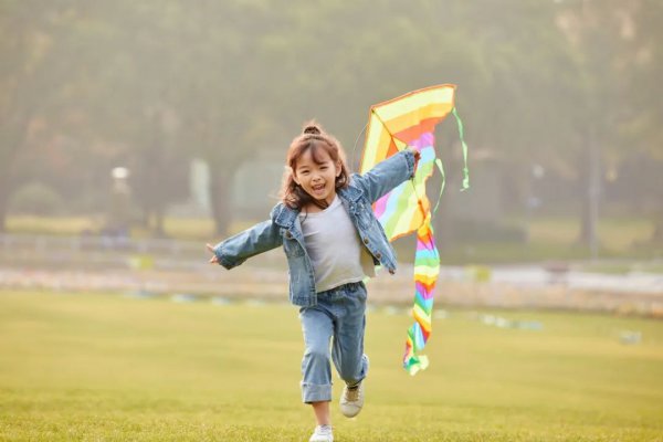 说一个人孩子气是什么意思