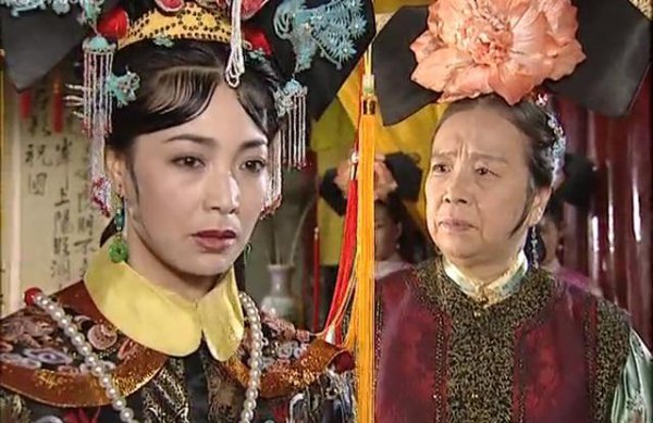 如懿是还珠格格里面的皇后吗