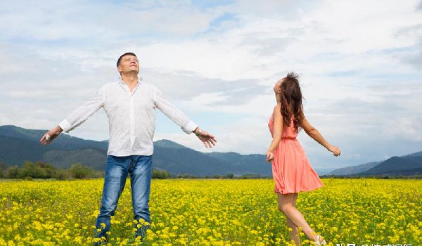男人说自己是孔雀女是什么意思