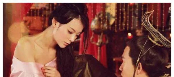 历史上哪个皇帝娶了亲妈