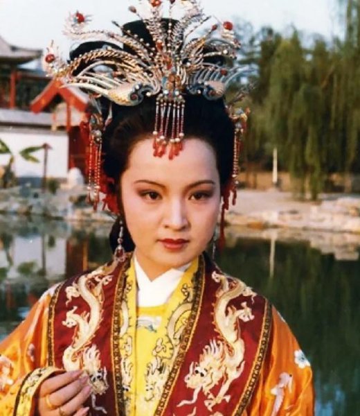 皇上为什么抄贾府