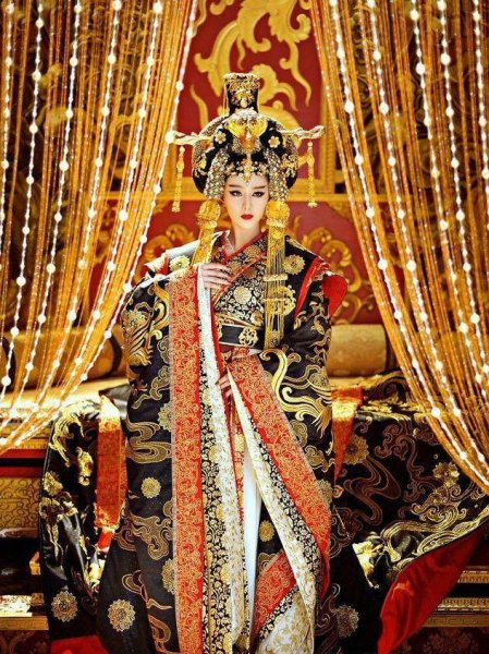 武则天是哪个朝代女皇