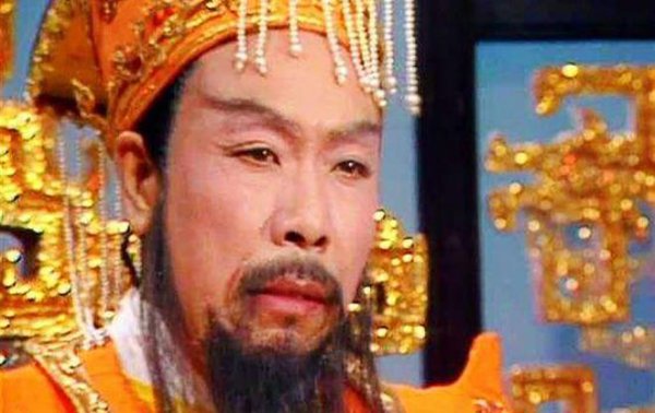 玉皇大帝能管三清吗