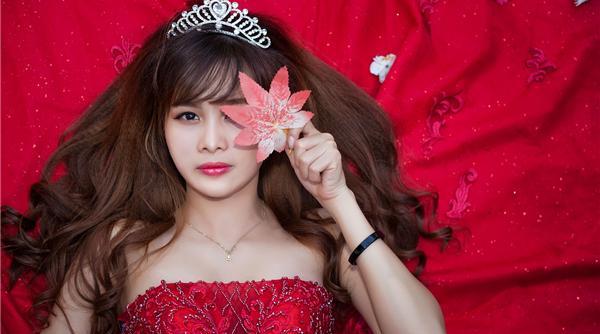 男生会随便盯着一个女生看吗
