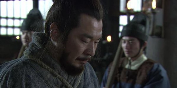 治世之能臣乱世之枭雄意思怎么理解