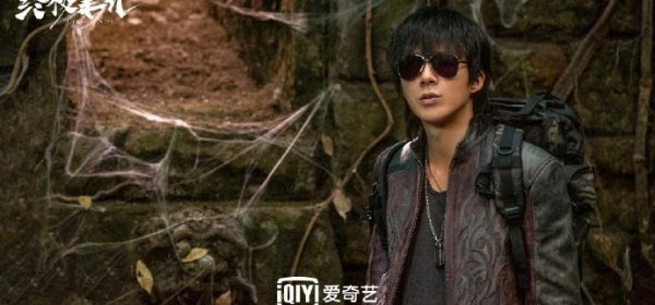 张日山和张起灵的关系