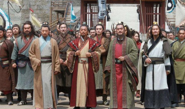 林冲相当于现在什么官