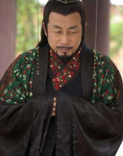 钩弋夫人和江充的关系