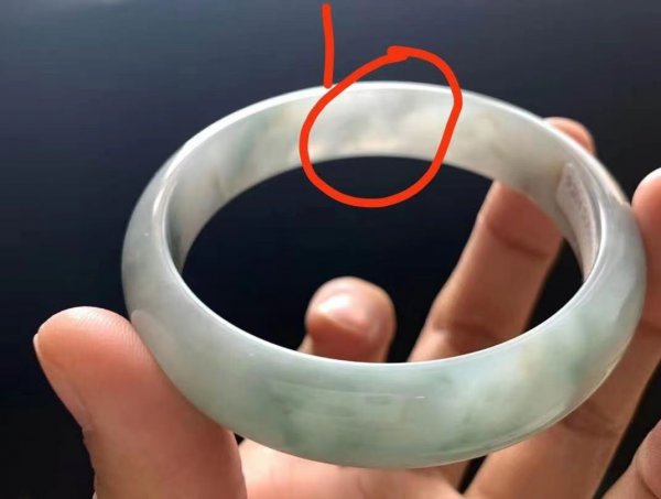 玉里面有棉絮一样的东西是好玉吗