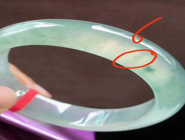 玉里面有棉絮一样的东西是好玉吗