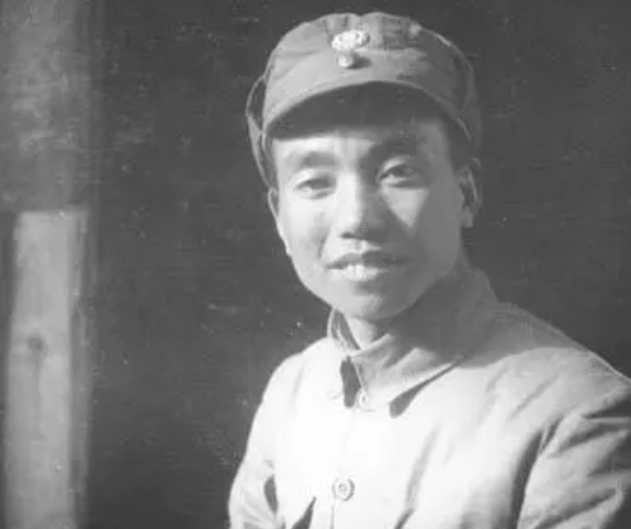 蹇先佛生平事迹简介