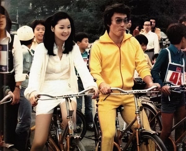 梅艳芳去世的时候是多少岁