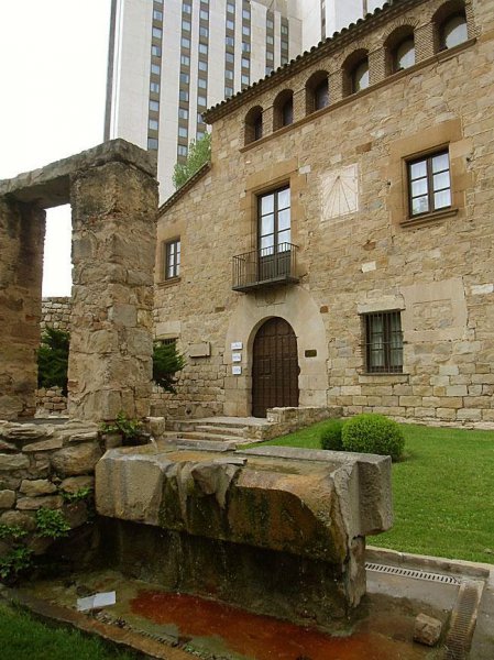 日晷是谁发明的来源是什么