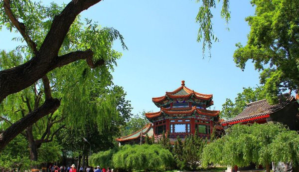 八朝古都是哪个城市