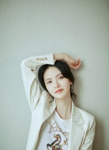 张芷溪个人资料介绍 扮演大美女甄宓的女演员张芷溪