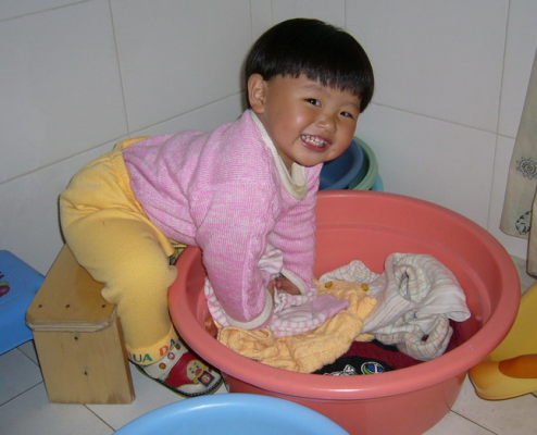 长辈说晚上不要上阳台晾衣服