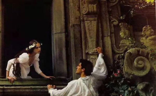 中国戏剧主要包括哪二类