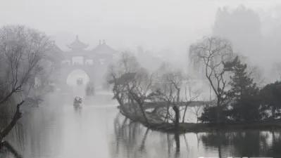 烟雨朦胧的唯美诗词句子大全