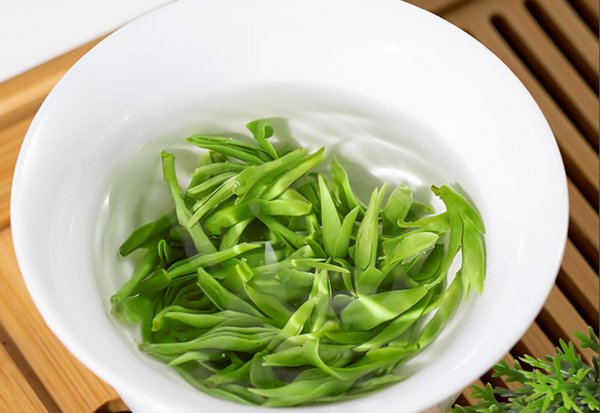 龙井茶的正确冲泡方法窍门