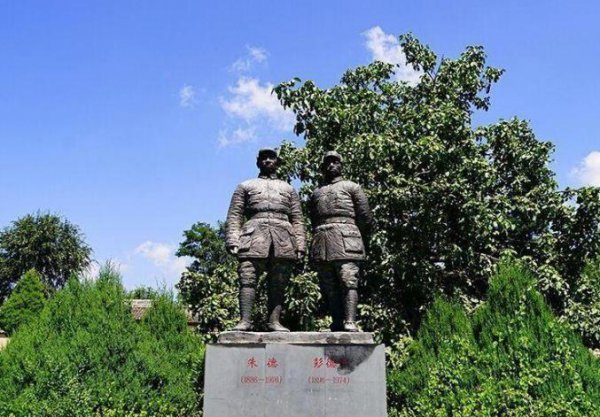 百团大战总指挥是谁