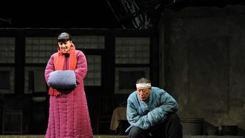 老舍笔下的虎妞的性格特点