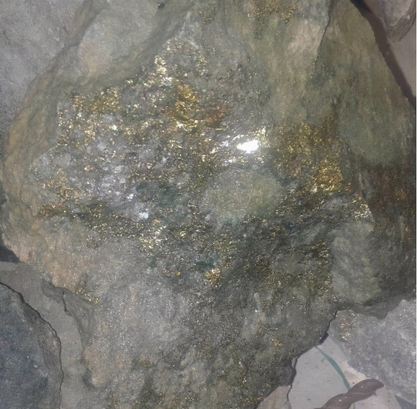 24k金是纯黄金吗