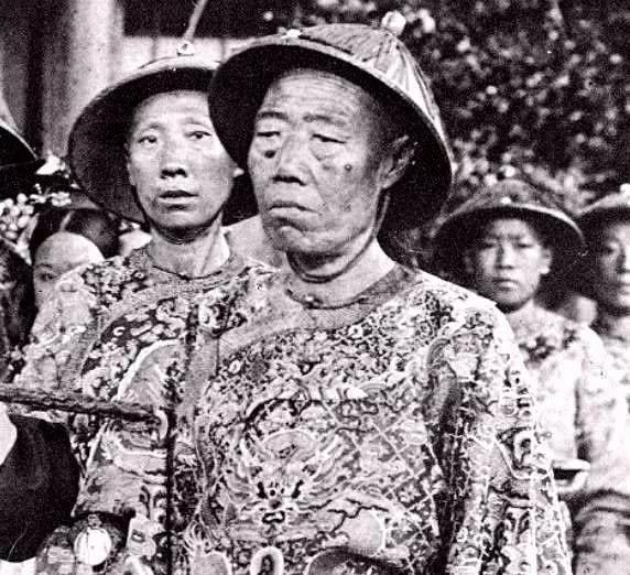 清朝太监李莲英简历