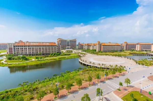 北部湾大学是一本吗