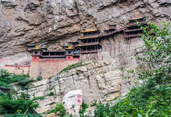 悬空寺在什么地方