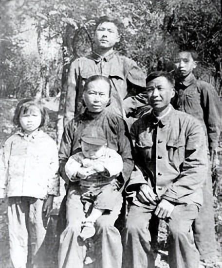 唐义贞个人简介